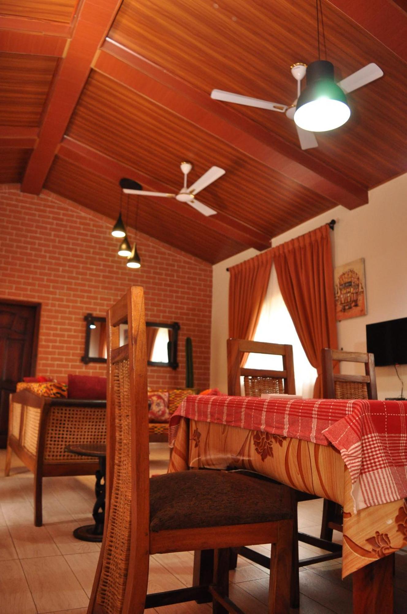 Santa Monica Home Lodge Senchi Eksteriør bilde