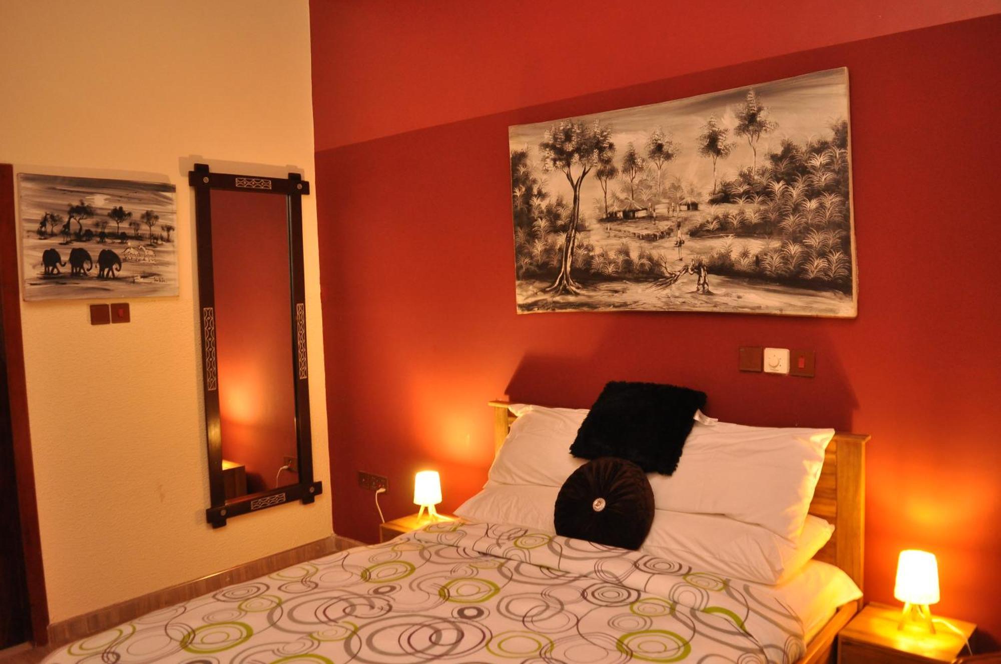 Santa Monica Home Lodge Senchi Eksteriør bilde